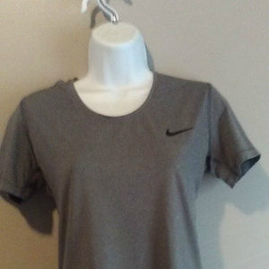 Wemans Nike pro combat Dri fit shirt size L